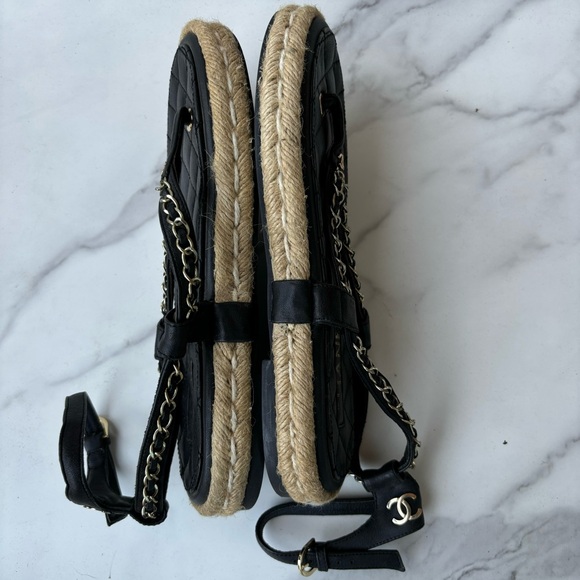 Chanel chain thong Sandals size 37 - Picture 7 of 10